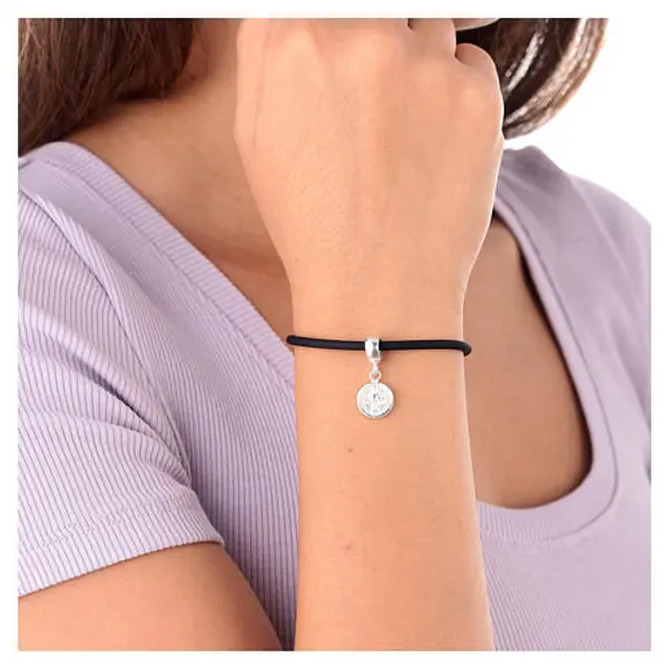 Breloque avec passant croix Saint Benoît argent 925